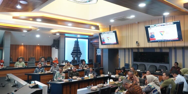 Bupati Ikfina Ikuti Rakor Pimpinan Kementerian/Lembaga Program Pemberantasan Korupsi Pemerintah Daerah Serta Peluncuran Indikator MCP Tahun 2023