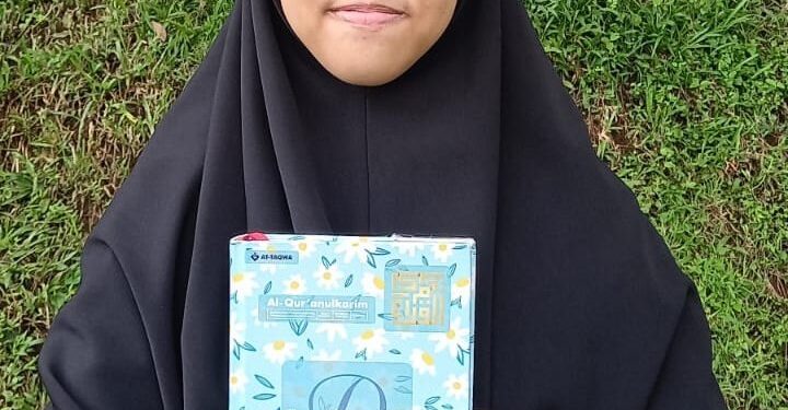Dinar Maharani: Perjuangan Tahfiz 30 Juz Sering Menangis Kini Masuk Unair