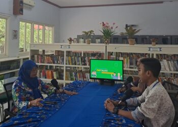Melalui Tig Talks Podcast Siswa SMPN 3 Ungkap Perjuangan Kepala Sekolahnya