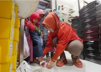 Pemkot Mojokerto Ajak Anak Yatim dan Berkebutuhan Khusus Belanja Lebaran