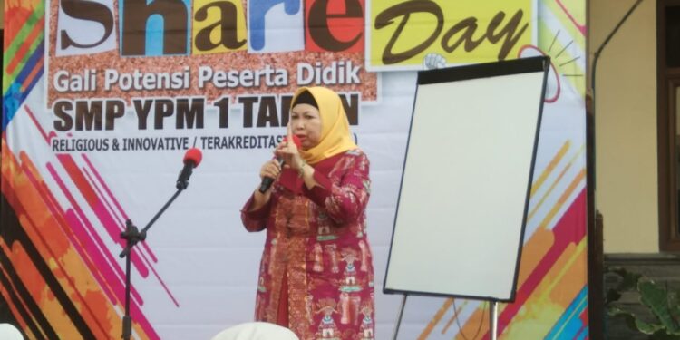 Gali Potensi Diri, Siswa SMP YPM 1 Taman Presentasikan Tugas Akhir Sekolah Dalam Program “Sharing Days”
