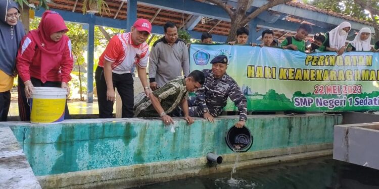 SMPN 1 Sedati Lakukan Evaluasi Tim Menuju Adi Wiyata Nasional 2023
