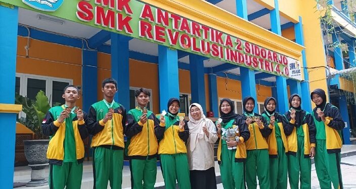 SMK Antartika 2 Sidoarjo Beri Bonus Bebas SPP Siswa Prestasi Dalam Porprov Jatim 2023
