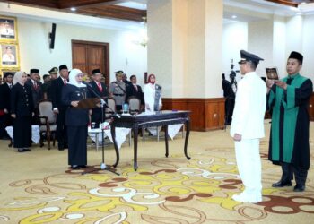 Gubernur Khofifah Lantik Heru Suseno Sebagai Pj Bupati Tulungagung