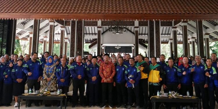 546 Guru PJOK SD se-Sidoarjo Ikuti PKB