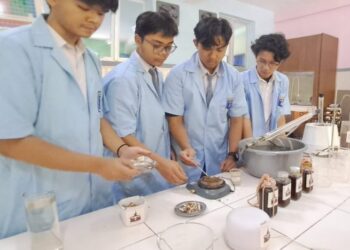 Siswa SMAMDA Sidoarjo Raih Medali Emas Yang Digelar WYIIA di Yogyakarta