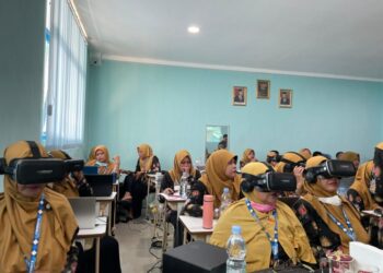 SMP Spemduta Bersama  MilleaLab Adakan Workshop Penyusunan Bahan Ajar Berbasis Teknologi VR.
