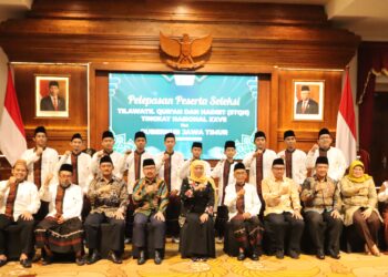 Gubernur  Khofifah Berangkatan Kafilah Jatim Peserta STQH Tingkat Nasional XXVII di Jambi