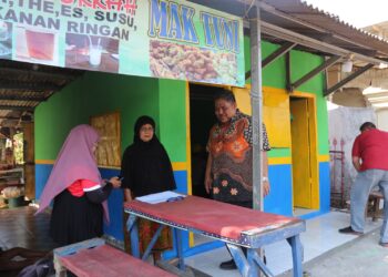 Bupati Muhdlor Sukses Renovasi 410 Warung Rakyat