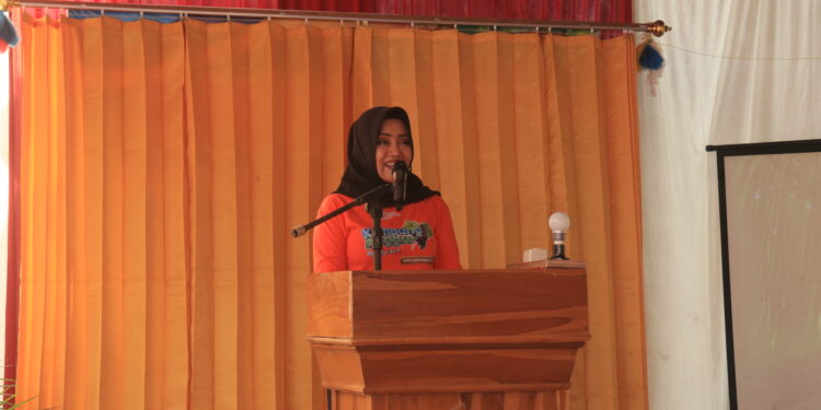 Harap Jadi Embrio Ekonomi Ikonik, Bupati Ikfina Resmikan Kampung Anggur Majapahit 3