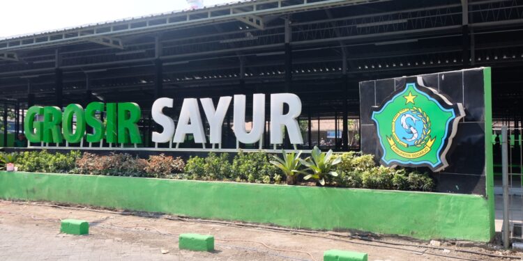 Bupati Sidoarjo Ahmad Muhdlor Resmikan Grosir Sayur Pasar Porong
