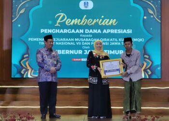 Gubernur Khofifah Beri Apresiasi Kepada 225 Santri Juara MQK