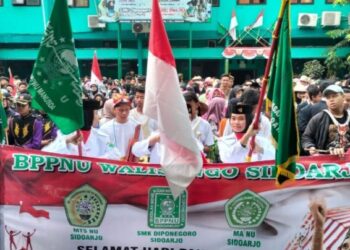 Tiga Sekolah Naungan BPPMNU Sidoarjo Peringati Hari Pahlawan Bersama