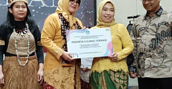 Bu Lilis, Kasek SMPN 4 Sidoarjo Sebagai Peserta 5 Terbaik KSPSTK Nasional 2023