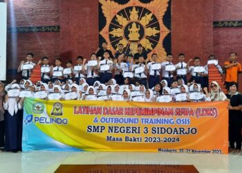 Bentuk Pemimpin Berkarakter, OSIS SMPN 3 Sidoarjo Lakukan LDKS