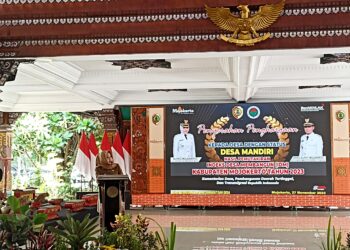 Bupati Mojokerto Beri Apresiasi 150 Desa Dengan Predikat Mandiri