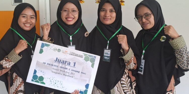 Annual Workshop Raudlatul Jannah Beri Manfaat Pada Sekolah