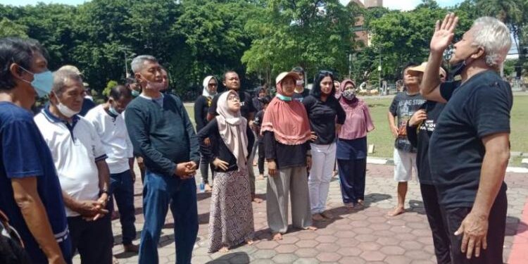 Hindari Operasi, Mbah Prayit Sembuh Total Dengan Lelaku Ndlamak