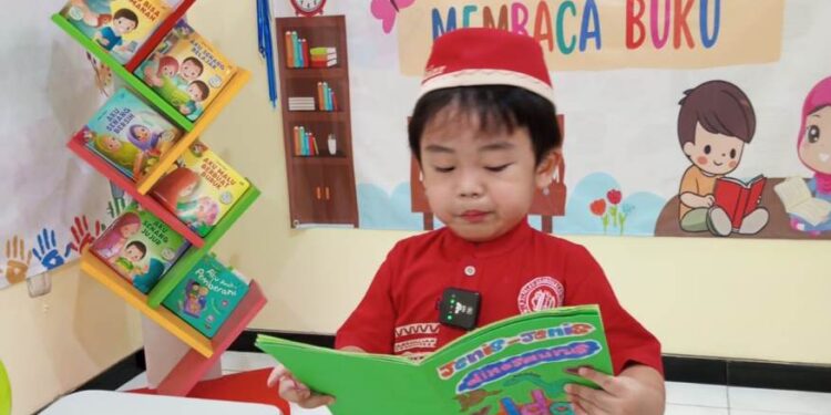 KP-KB Al Falah Darussalam Lakukan Gerakan Mencintai Buku