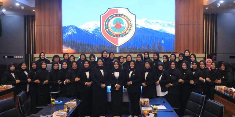 Muscab Tetapkan Bupati Ikfina Jadi Ketua Perwosi Kabupaten Mojokerto Periode 2023-2027