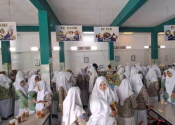 Semua Kantin MAN Sidoarjo Telah Tersertifikasi Halal Dari BPJPH Kemenag RI