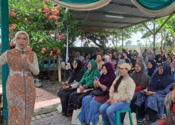 Masyarakat Sumberejo Sukodona Dapat Edukasi Cegah Stunting Dari Arzeti Bilbina