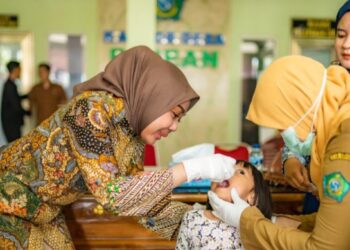 Pelaksanaan PIN Polio Putaran Pertama Ikut Dipantau Istri Wabup Sriatun