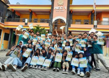 Siswa Kelas ICP SMP YPM 1 Taman Ikuti English Camp di Pare