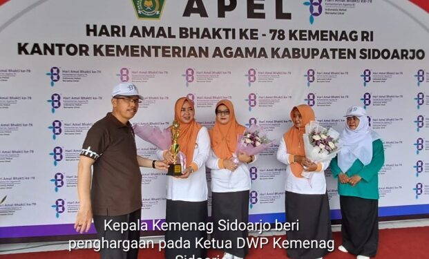 Peringati Hari Amal Bhakti ke 78, Kemenag Sidoarjo Ramaikan Dengan Bazar dan Pembagian Hadiah