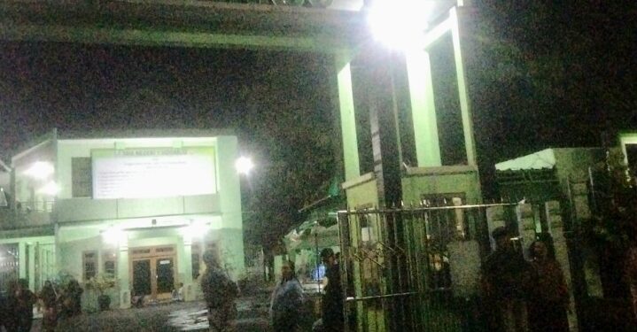 Bus Rombongan Studi Kampus SMAN 1 Sidoarjo Kecelakaan di Ngawi