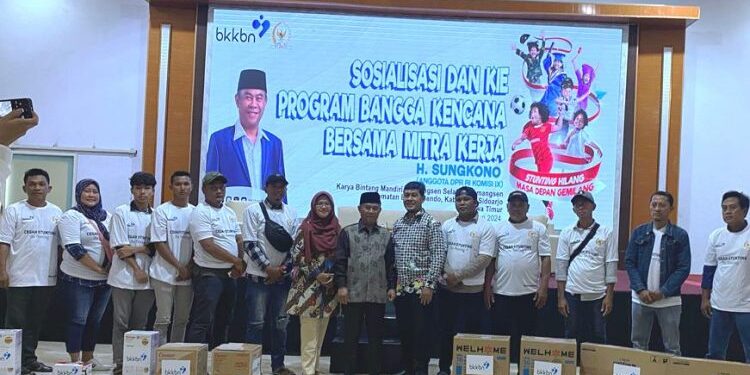 BKKBN dan Komisi IX DPR RI Sosialisasi Cegah Stunting di Balongbendo