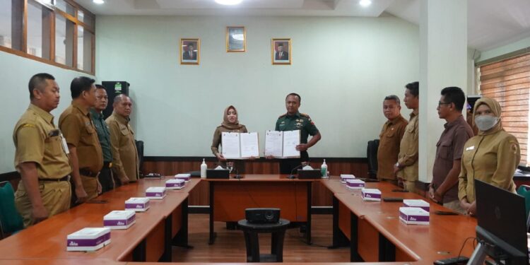 Bupati Ikfina Bersama Dandim Tandatangani NPHD Untuk Pemilu 2024