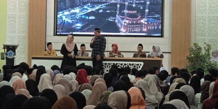 SMK Negeri 2 Buduran Lakukan Spiritual Motivation Dengan ‘Riang Canda’