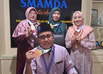 Siswa dan Guru SMAMDA 2 Sidoarjo Budayakan Jadi Juara