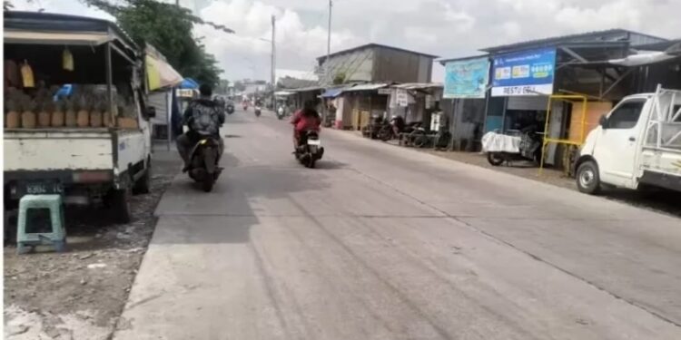 Pasca Betonisasi, Bermunculan Pedagang Kelontong di Sekitar Jalan Geluran