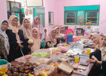 Perkuat Kerja Sama, MI Bahauddin Adakan Buka Bersama Dengan Stake Holder