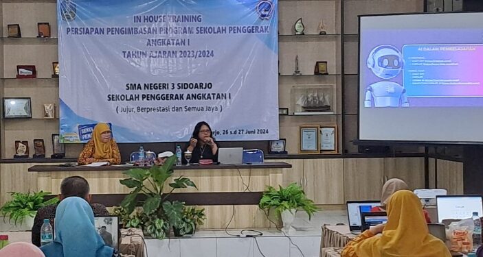 Guna Peroleh Pemahaman Tentang Program Sekolah Penggerak, SMAN 3 Sidoarjo Kakukan IHT