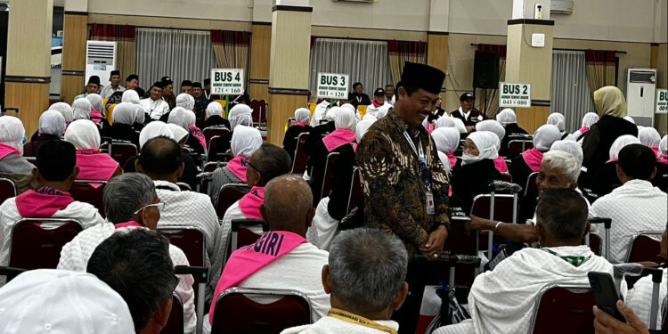 Kloter 100 Tutup Operasional Pemberangkatan Jemaah Haji Embarkasi Solo