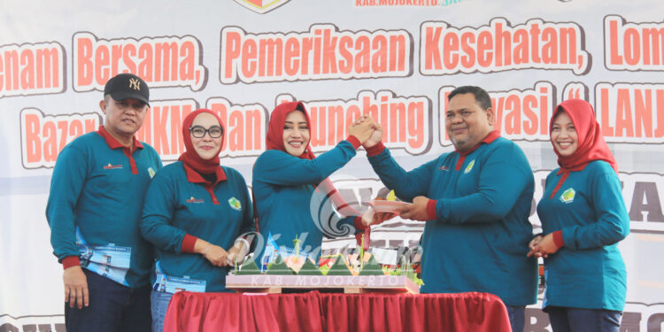 Bupati Mojokerto Ikfina Fahmawati Melaunching Inovasi Lanjut BAZZ.