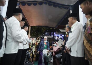 Kemenag Jatim Sambut Kedatangan Kloter Pertama Jamaah Haji Asal Bojonegoro