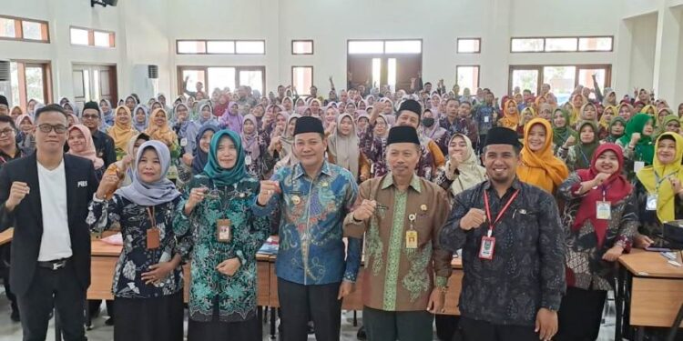 Plt. Bupati Sidoarjo Wanti Wanti Kepada Kadiknas dan Kepala Sekolah Hati Hati dan Transparan Dalam PPDB