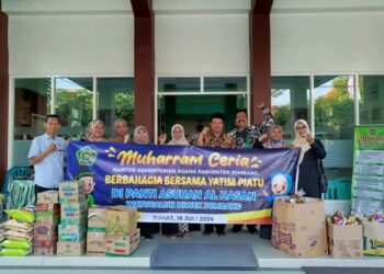 Tradisi Asyura’, Kemenag Jombang Santuni Anak Yatim