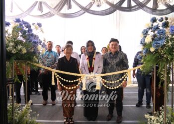 Bupati Ikfina Resmikan Gedung Instalasi Dialisis RS. Sido Waras