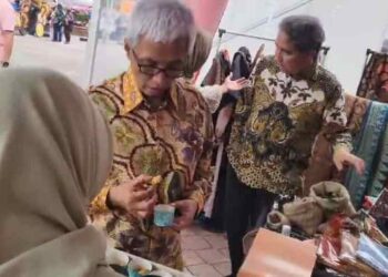 Ketua Menteri Melaka Siap Pasarkan Produk SMK Negeri 1 Buduran di Malaysia