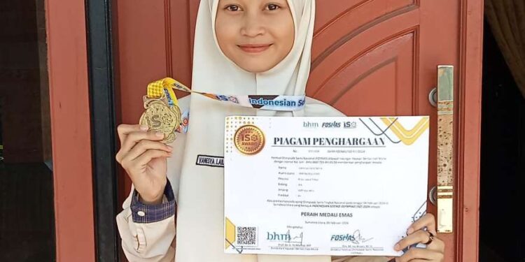 Vanesya, Siswi SMP Nufi Sidoarjo Sukses Raih Medali Emas Dalam Fosnas 2024