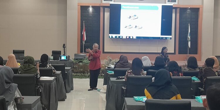 DWP Inspektorat Jatim Bersama PP PAUD Gelar Workshop Solusi Mudah Membaca Melalui “Foniks Pintar”