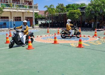 Dishub – Honda Keliling SMA/SMK Sosialisasikan Safety Riding