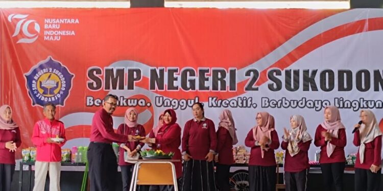 SMP Negeri 2 Sukodono Ramaikan HUT RI ke 79 dengan Lomba Berdiferensiasi