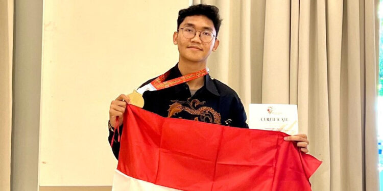 Mohammad Fikri Aldzaki, Siswa MAN 1 Jembrana Raih Gold Medal APCYS 2024 di Malaysia