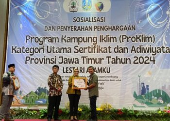 SMA Negeri 1 Krembung Peroleh Penghargaan Sekolah Adiwiyata Tingkat Jatim 2024